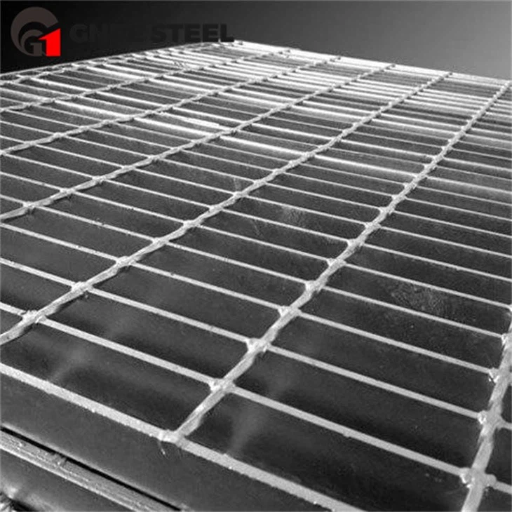 Heavy Duty Steel Grating